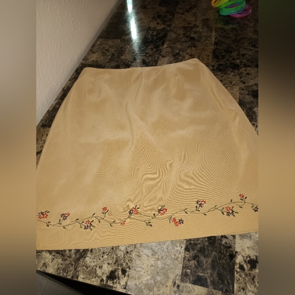 Skirt